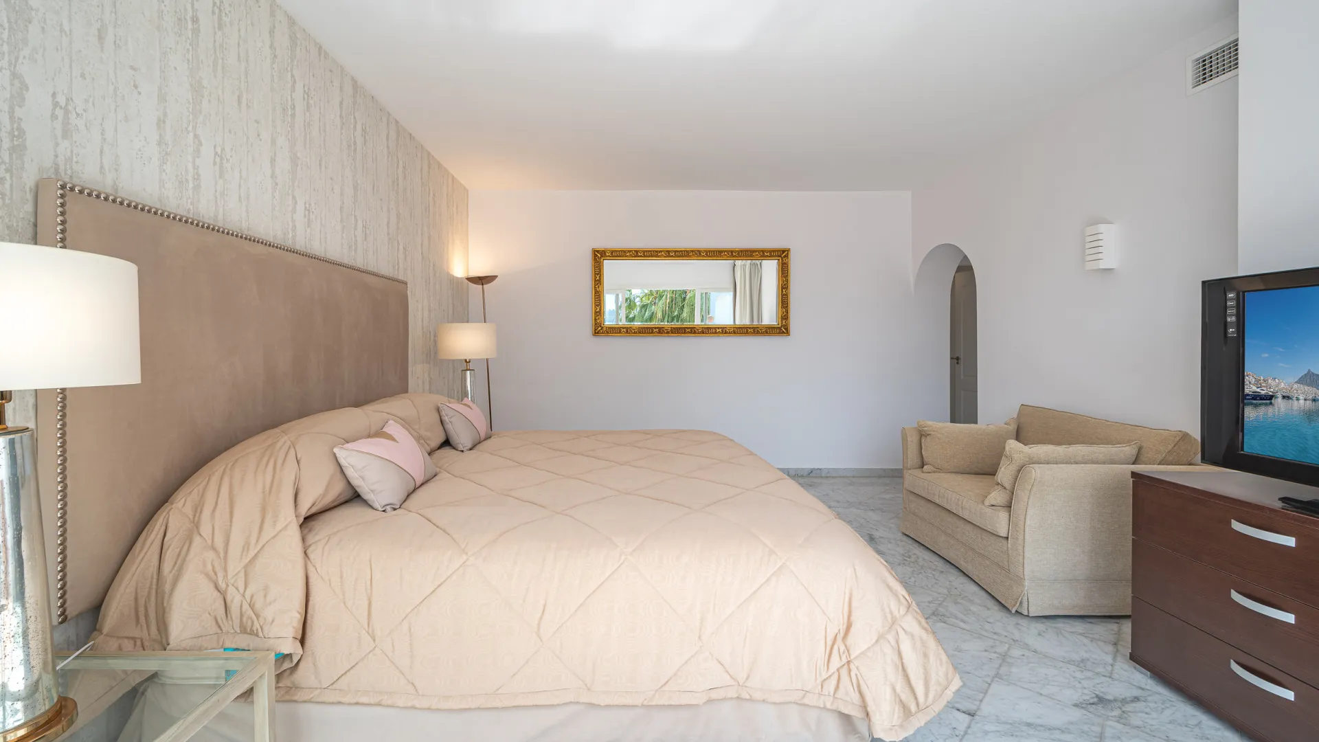 Marina Puente Romano 4 bedrooms duplex penthouse for sale