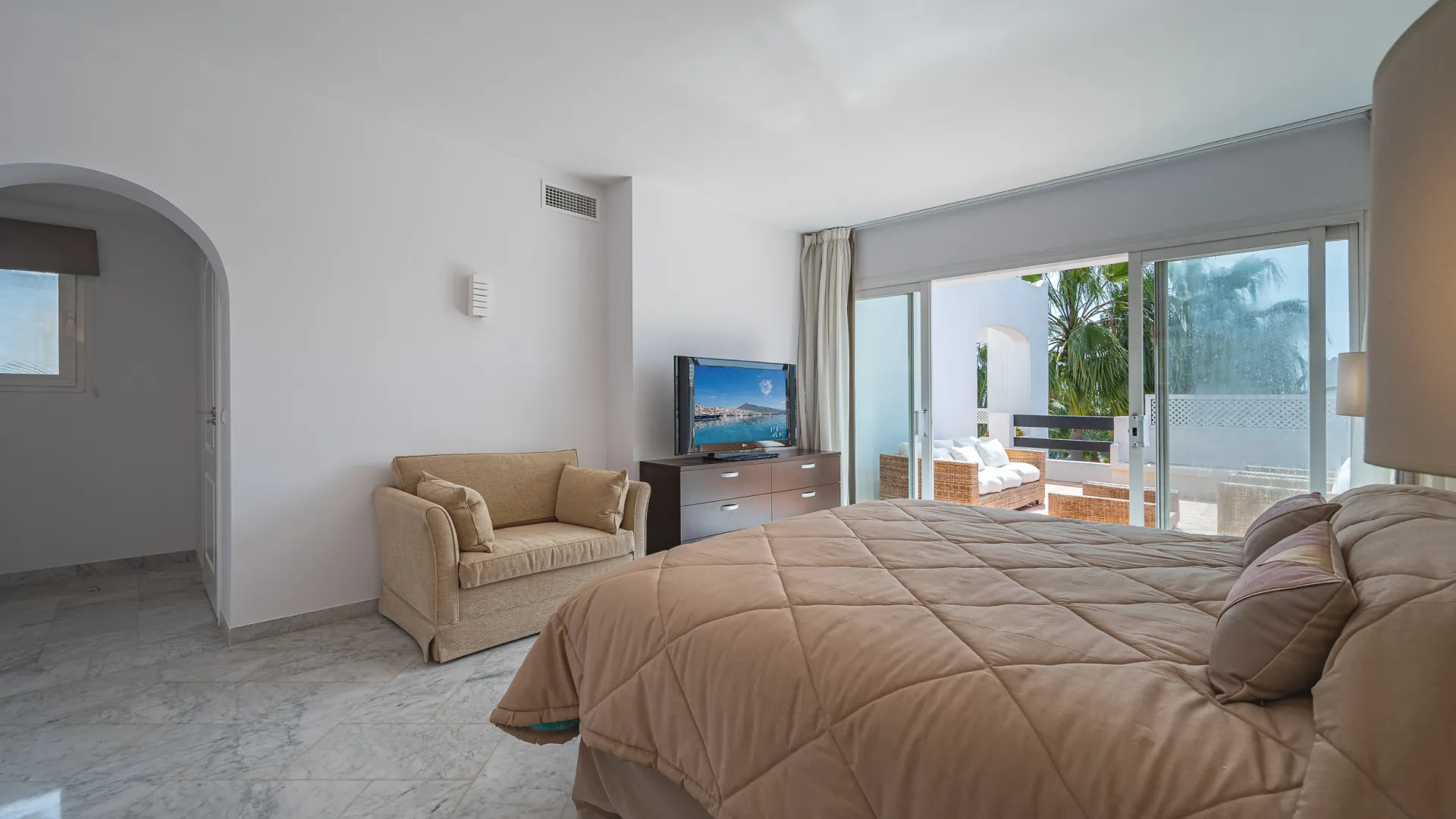 Marina Puente Romano 4 bedrooms duplex penthouse for sale