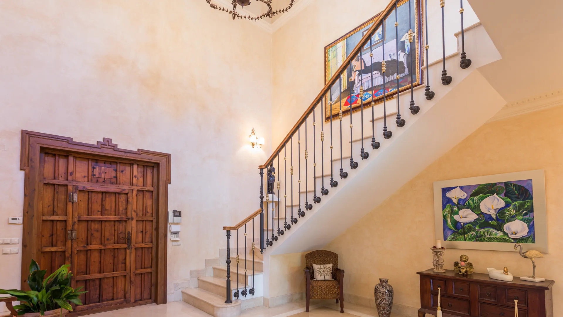 For sale villa in Altos Reales with 5 bedrooms