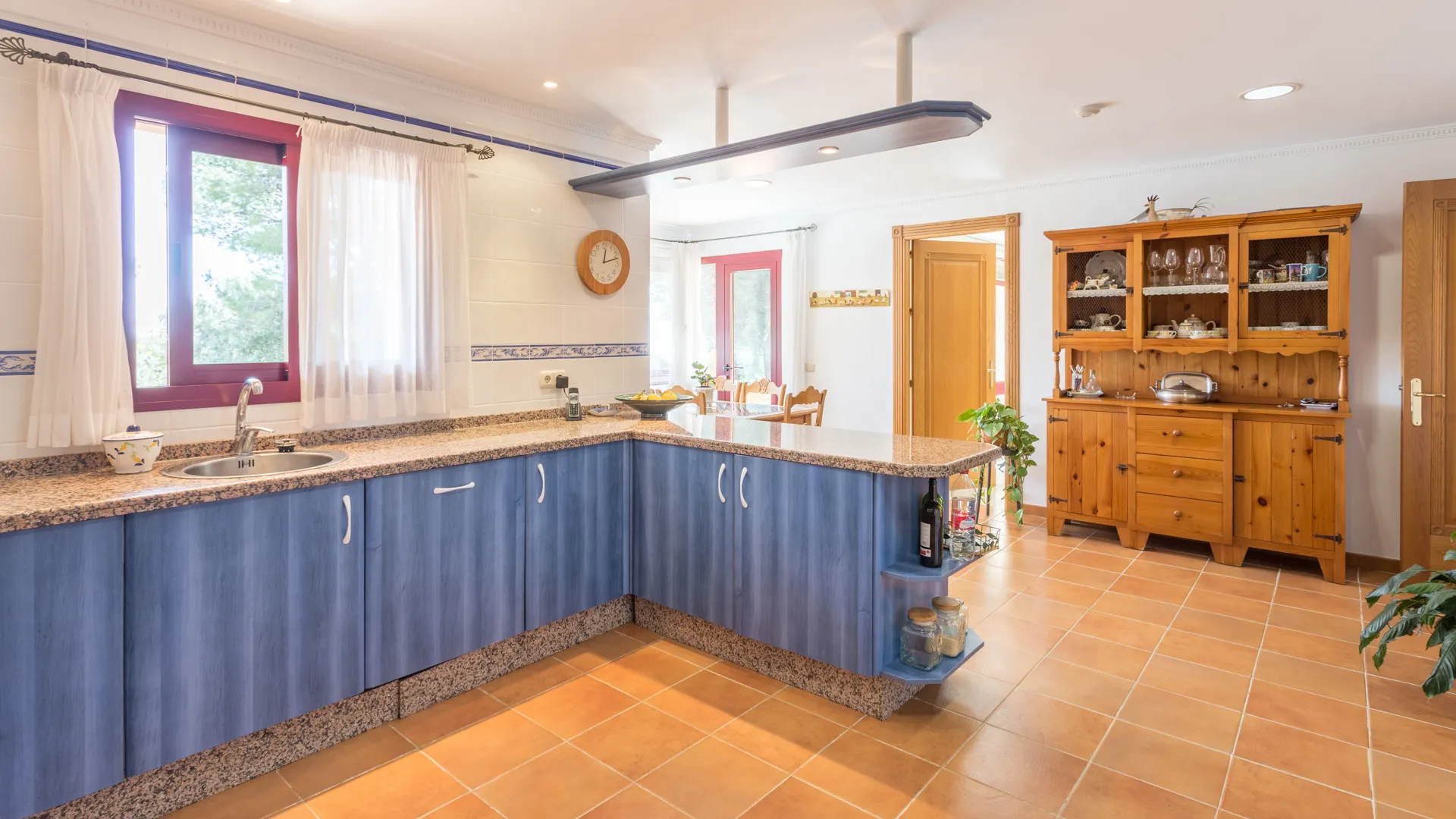 For sale villa in Altos Reales with 5 bedrooms