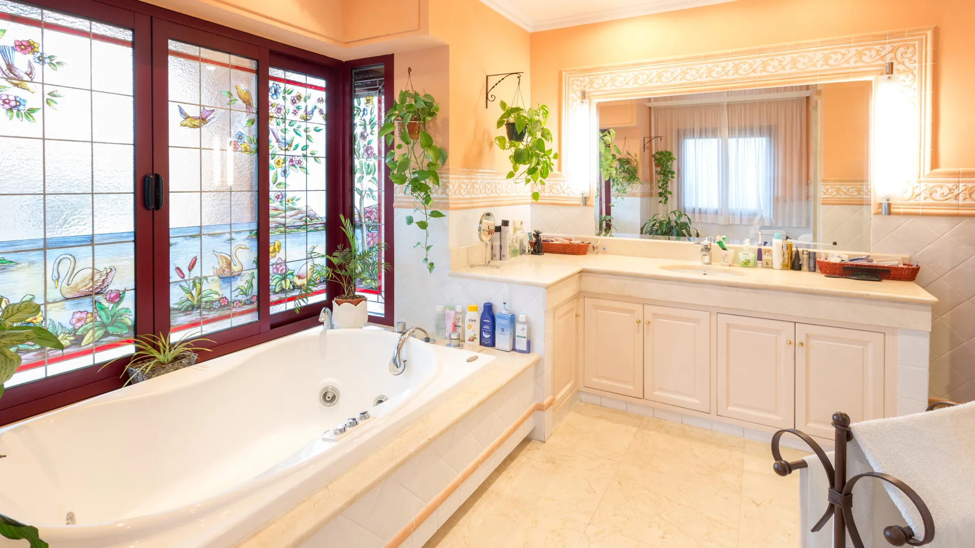 For sale villa in Altos Reales with 5 bedrooms