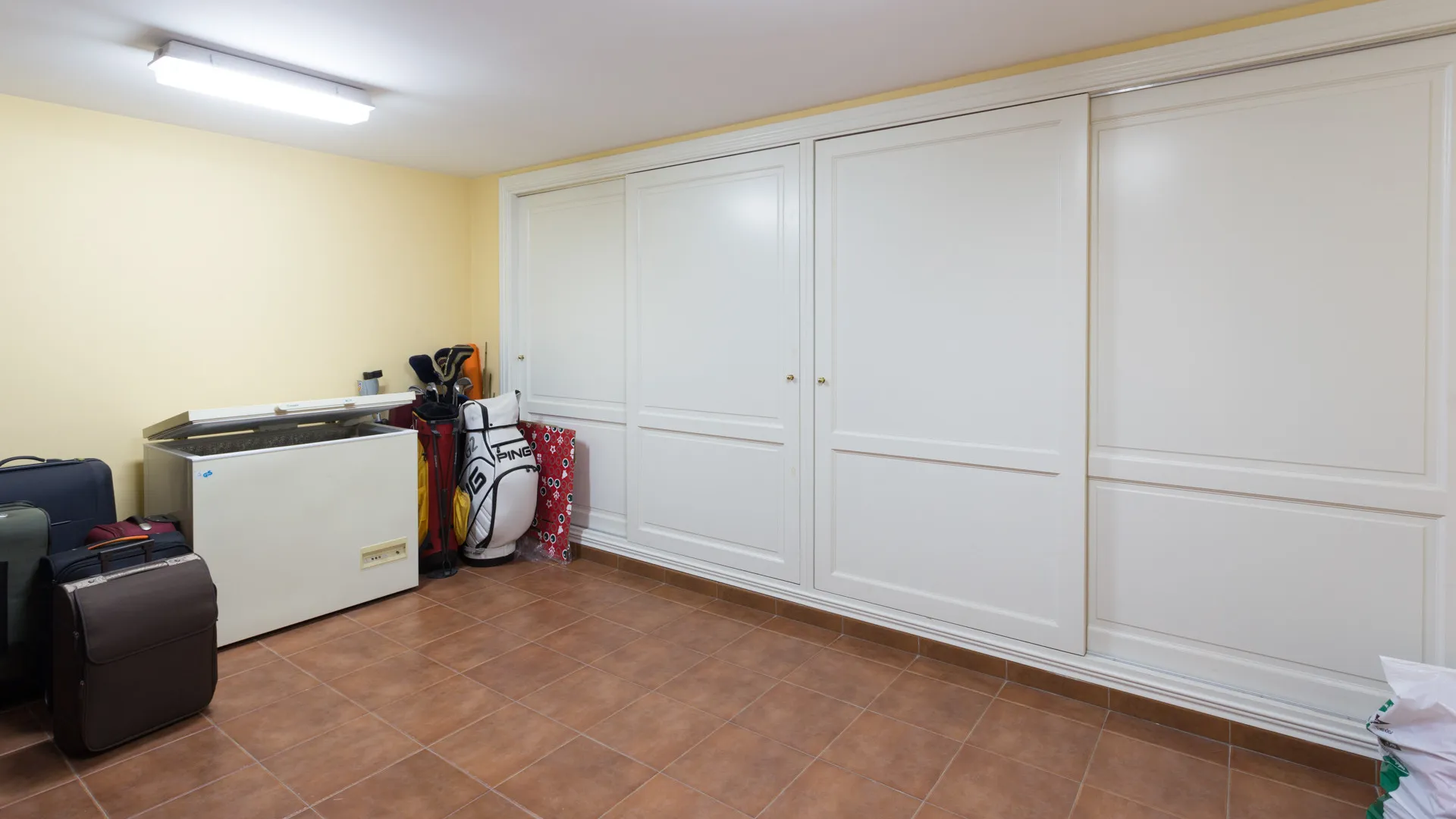 For sale villa in Altos Reales with 5 bedrooms