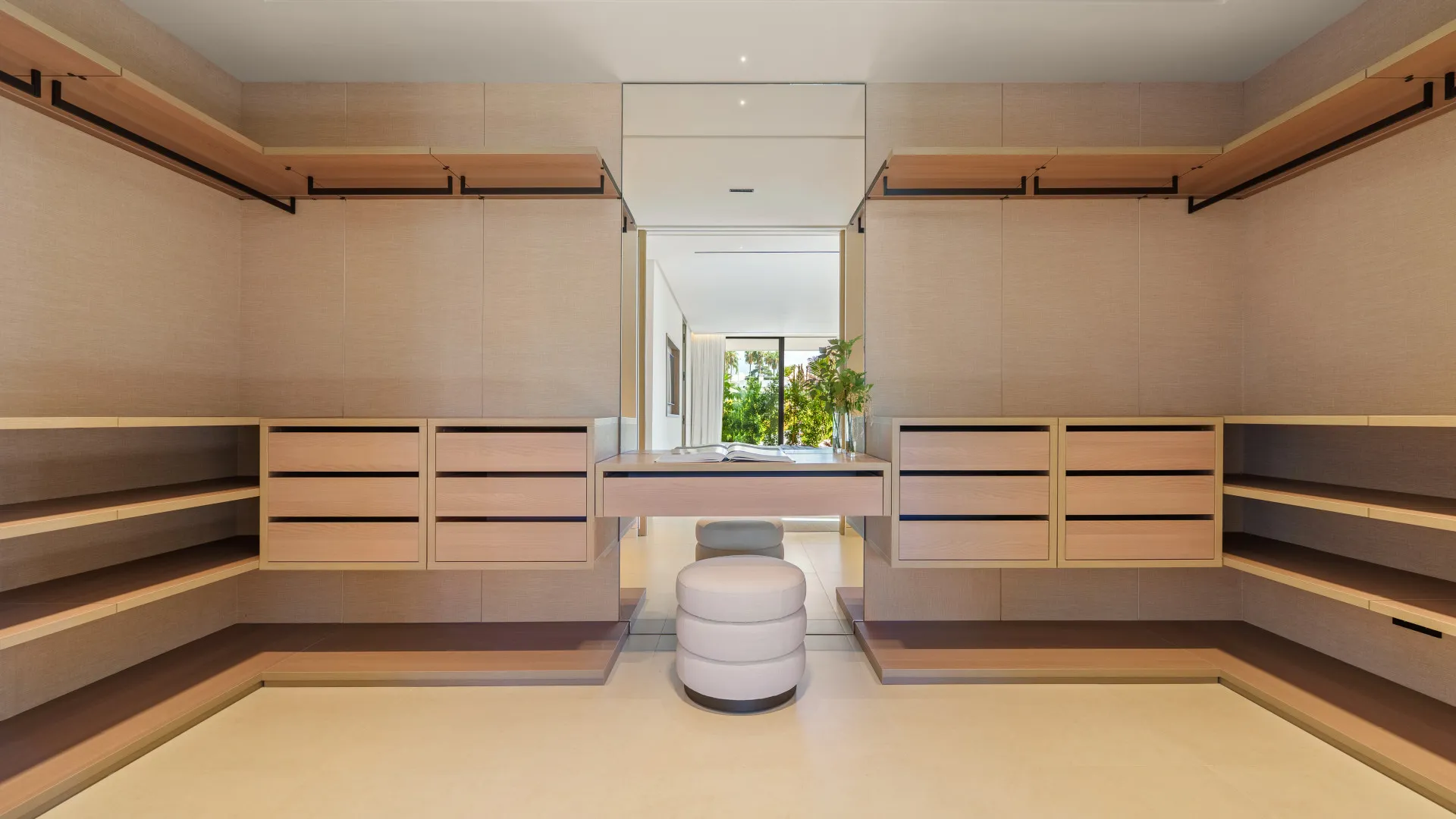 Se vende villa en Las Lomas del Marbella Club de 5 dormitorios