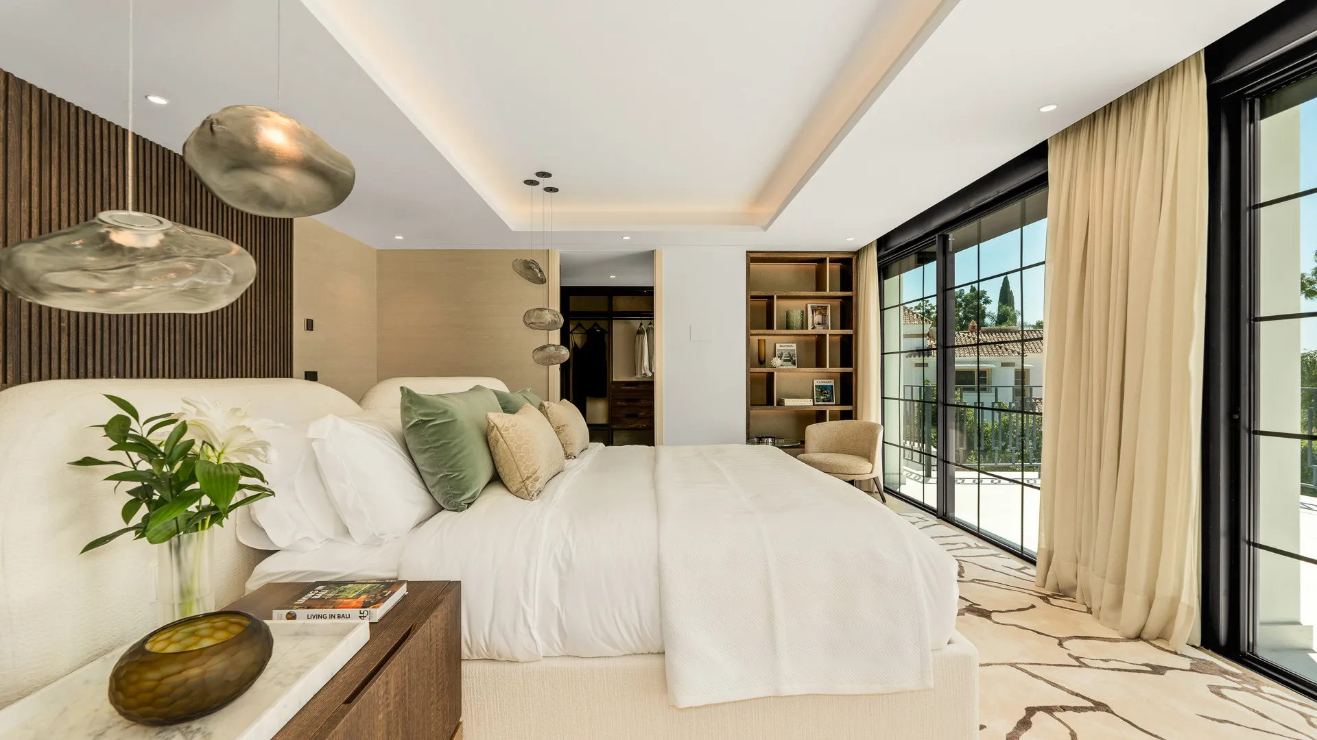 Villa con 6 dormitorios en venta en Las Brisas