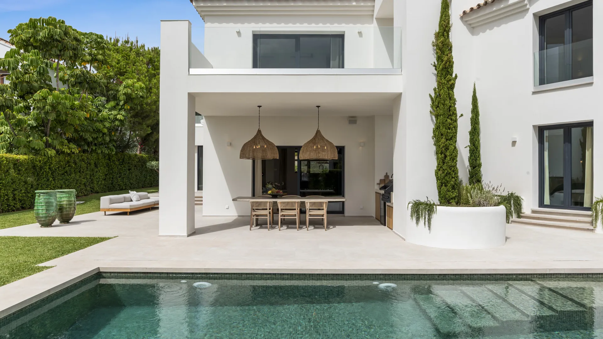 For sale La Alqueria villa with 4 bedrooms