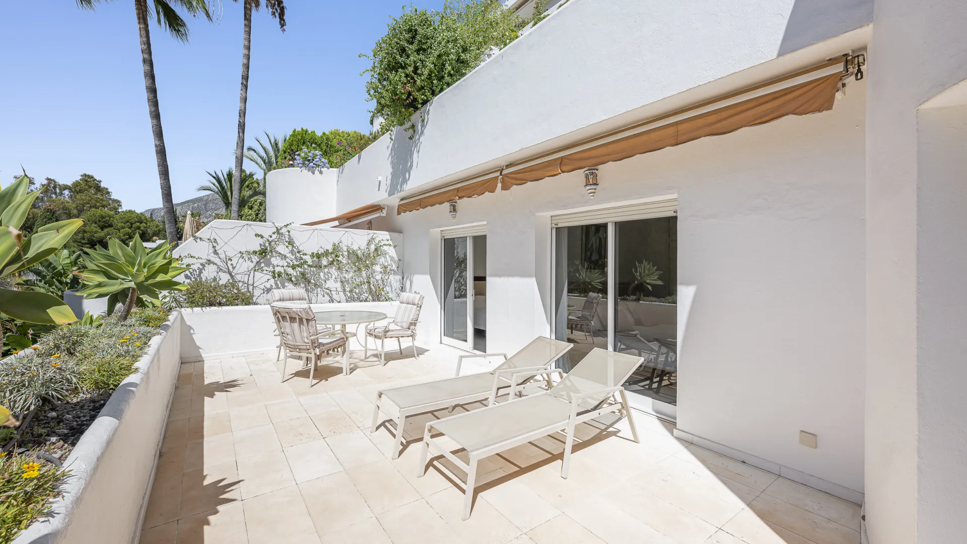 For sale Ancon Sierra IV apartment with 2 bedrooms