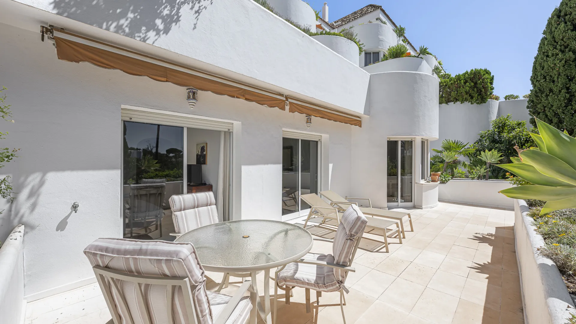 For sale Ancon Sierra IV apartment with 2 bedrooms