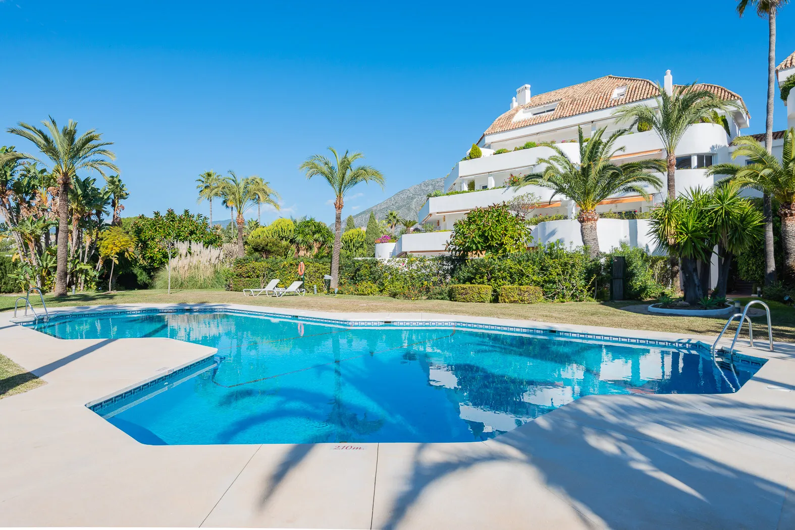 For sale Ancon Sierra IV apartment with 2 bedrooms