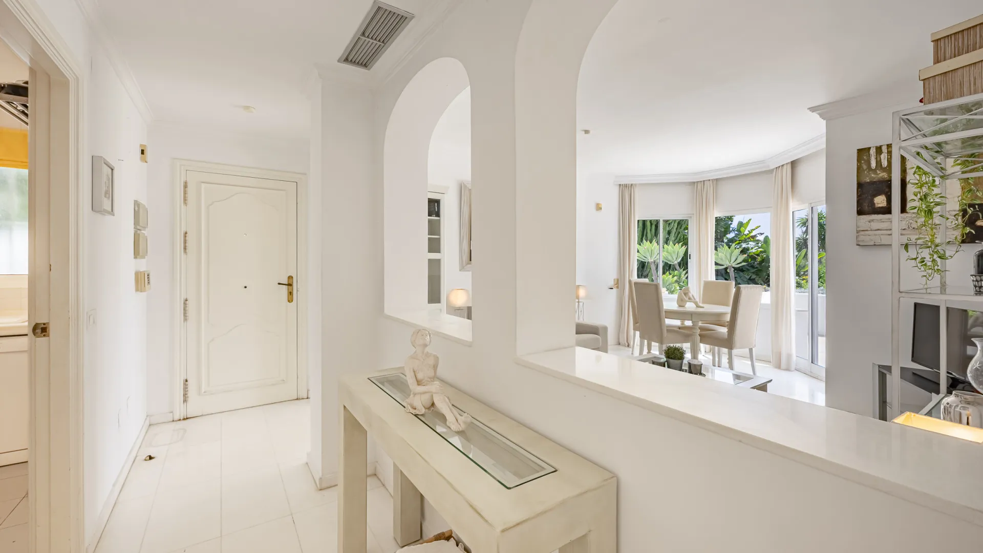 For sale Ancon Sierra IV apartment with 2 bedrooms