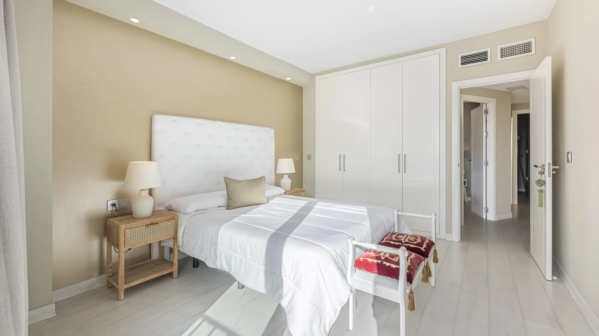 3 bedrooms apartment in Marbella - Puerto Banus for sale