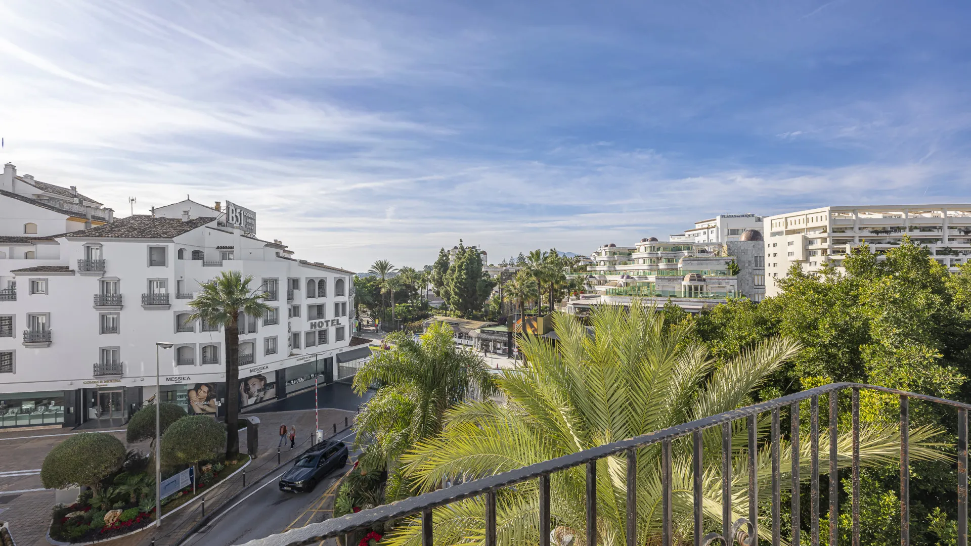 3 bedrooms apartment in Marbella - Puerto Banus for sale