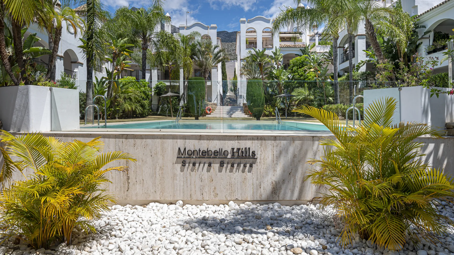 Ground floor apartment for sale in Montebello Hills