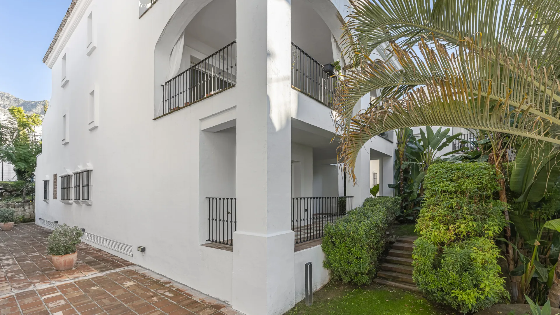 Ground floor apartment for sale in Montebello Hills