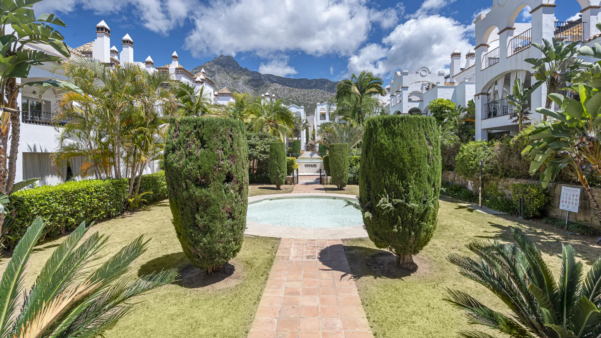 Ground floor apartment for sale in Montebello Hills