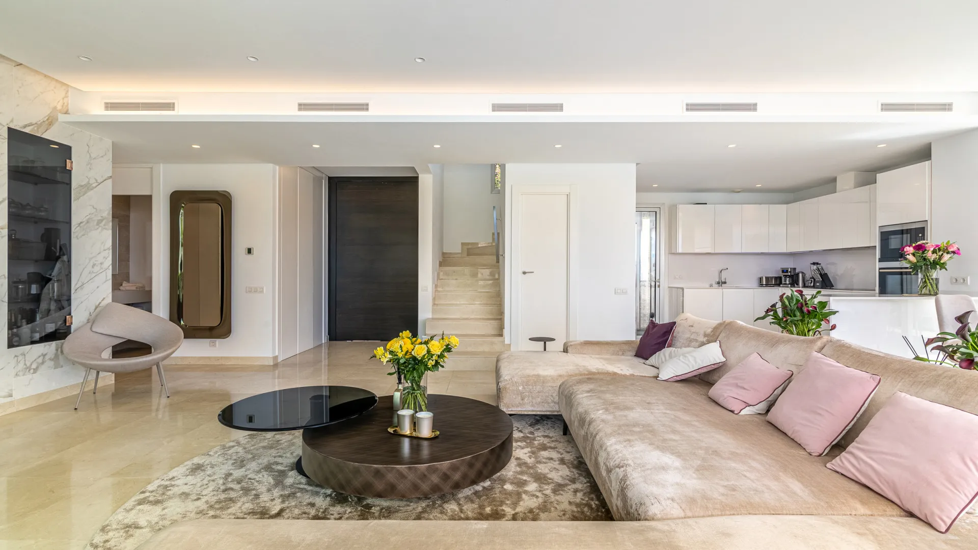 Buy villa in Rio Real