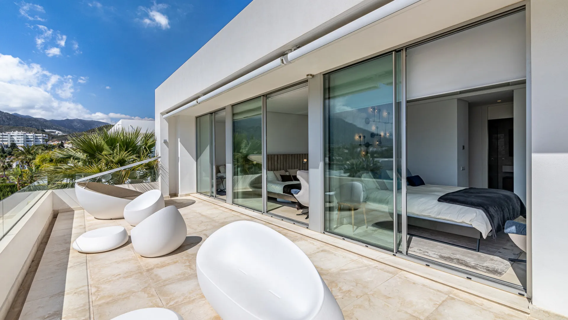 Buy villa in Rio Real