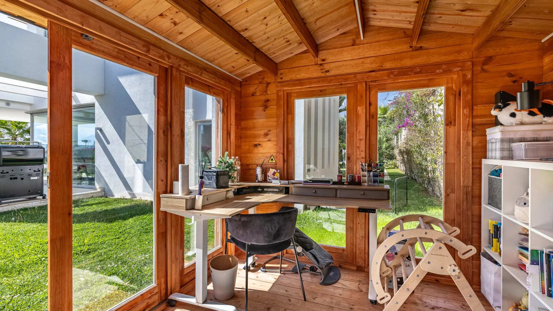 Buy villa in Rio Real