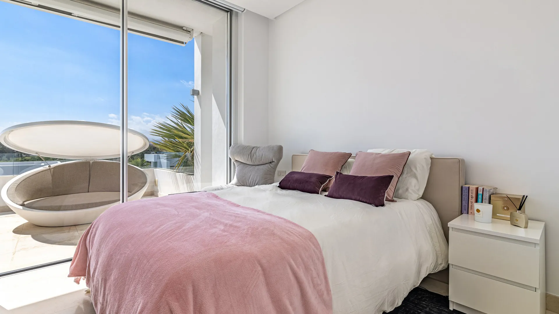 Buy villa in Rio Real