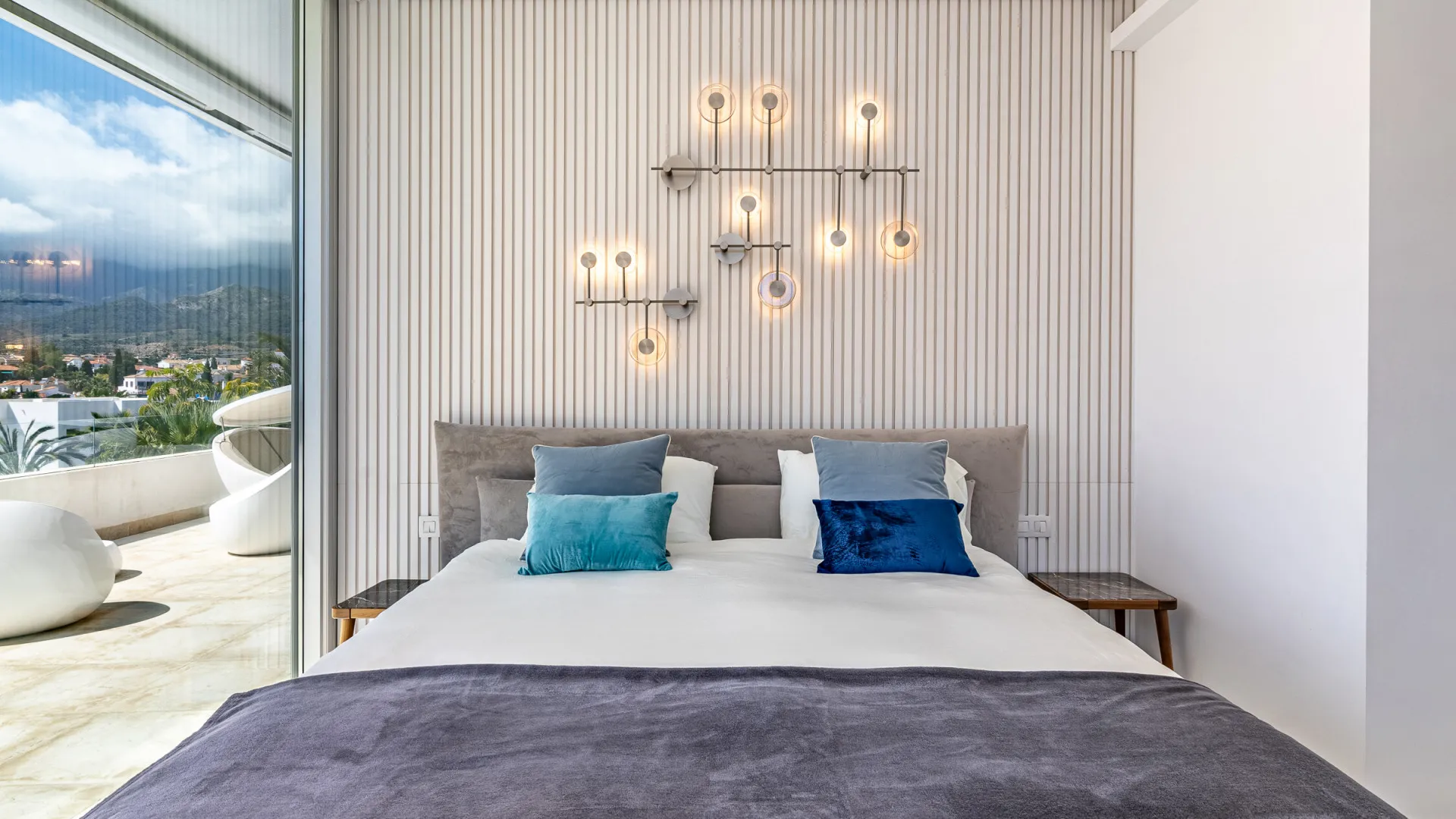 Buy villa in Rio Real