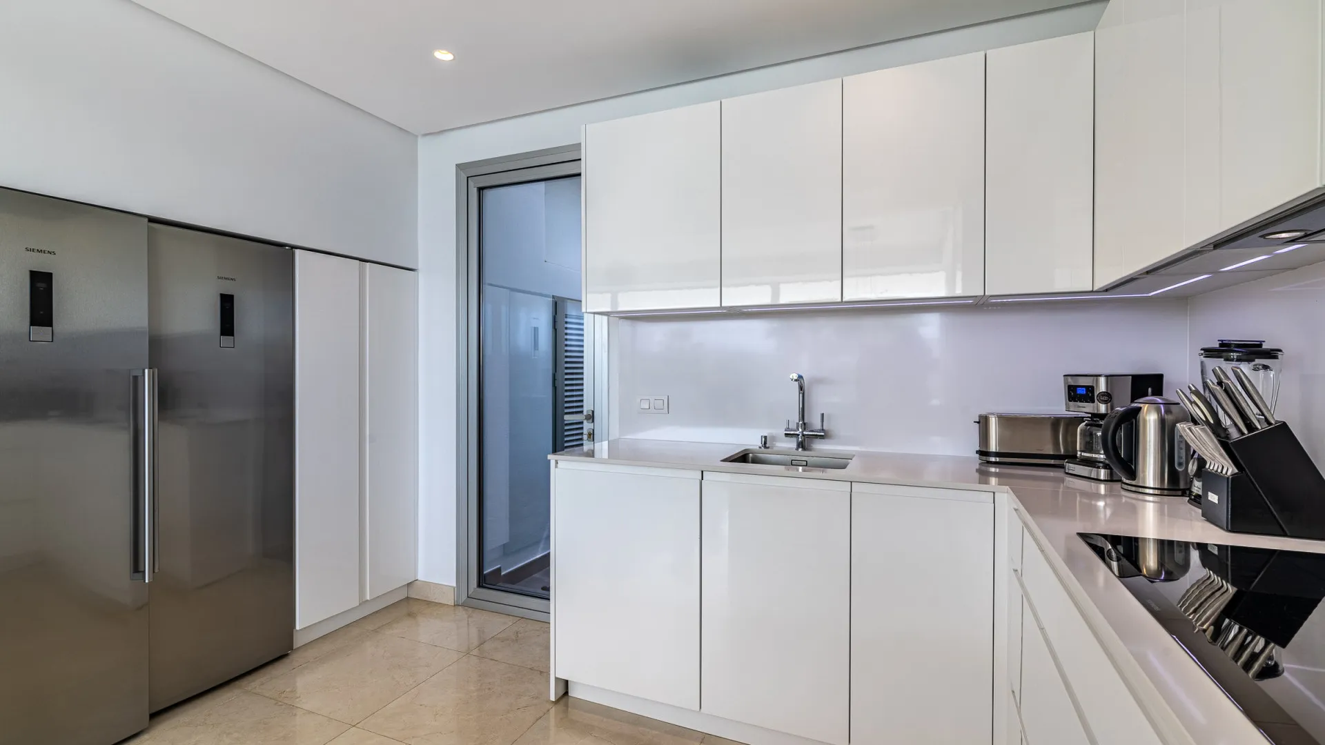 Buy villa in Rio Real