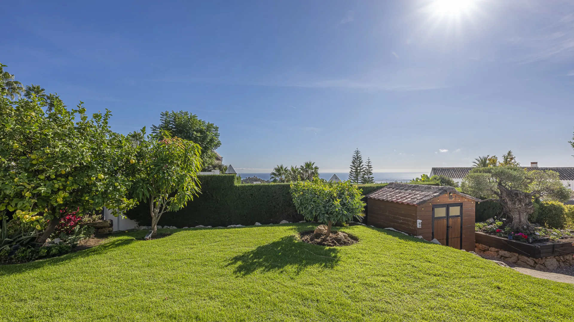 4 bedrooms villa for sale in Carretera de Istan