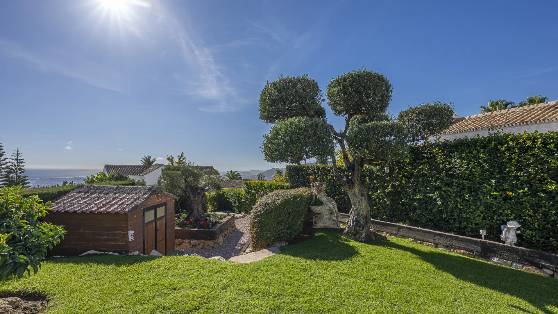 4 bedrooms villa for sale in Carretera de Istan