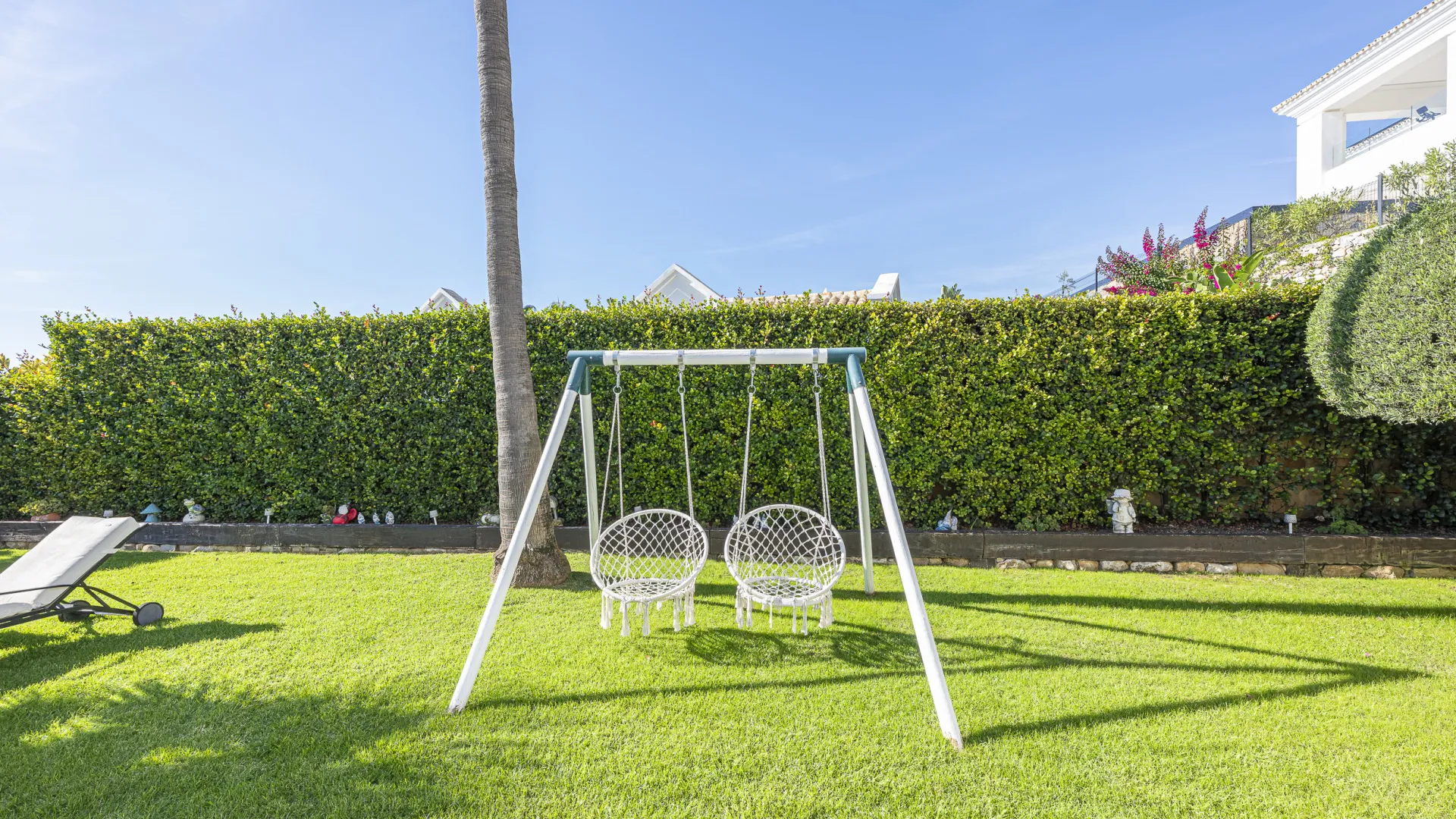 4 bedrooms villa for sale in Carretera de Istan