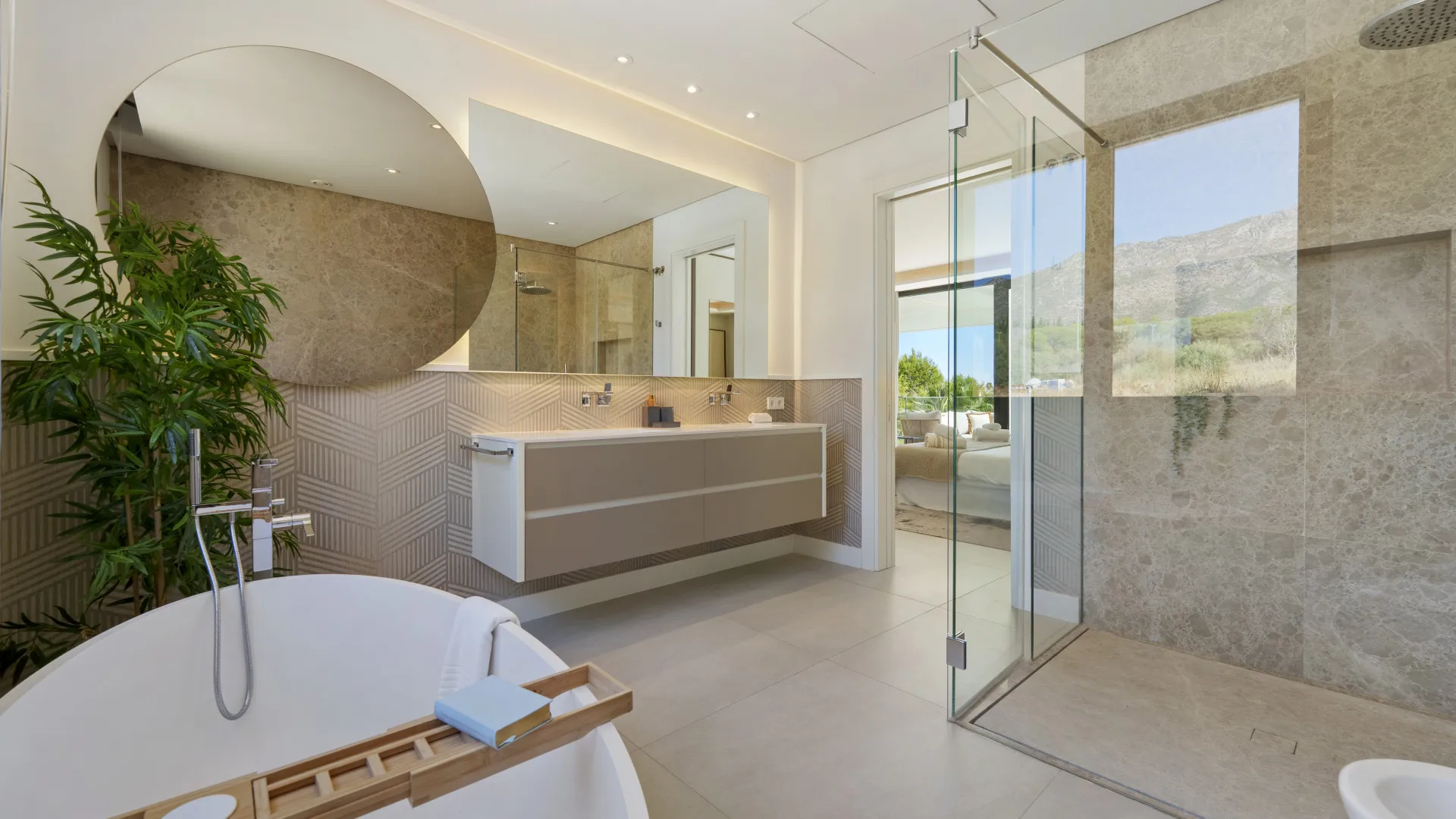 Altos de Puente Romano, villa de 6 dormitorios a la venta