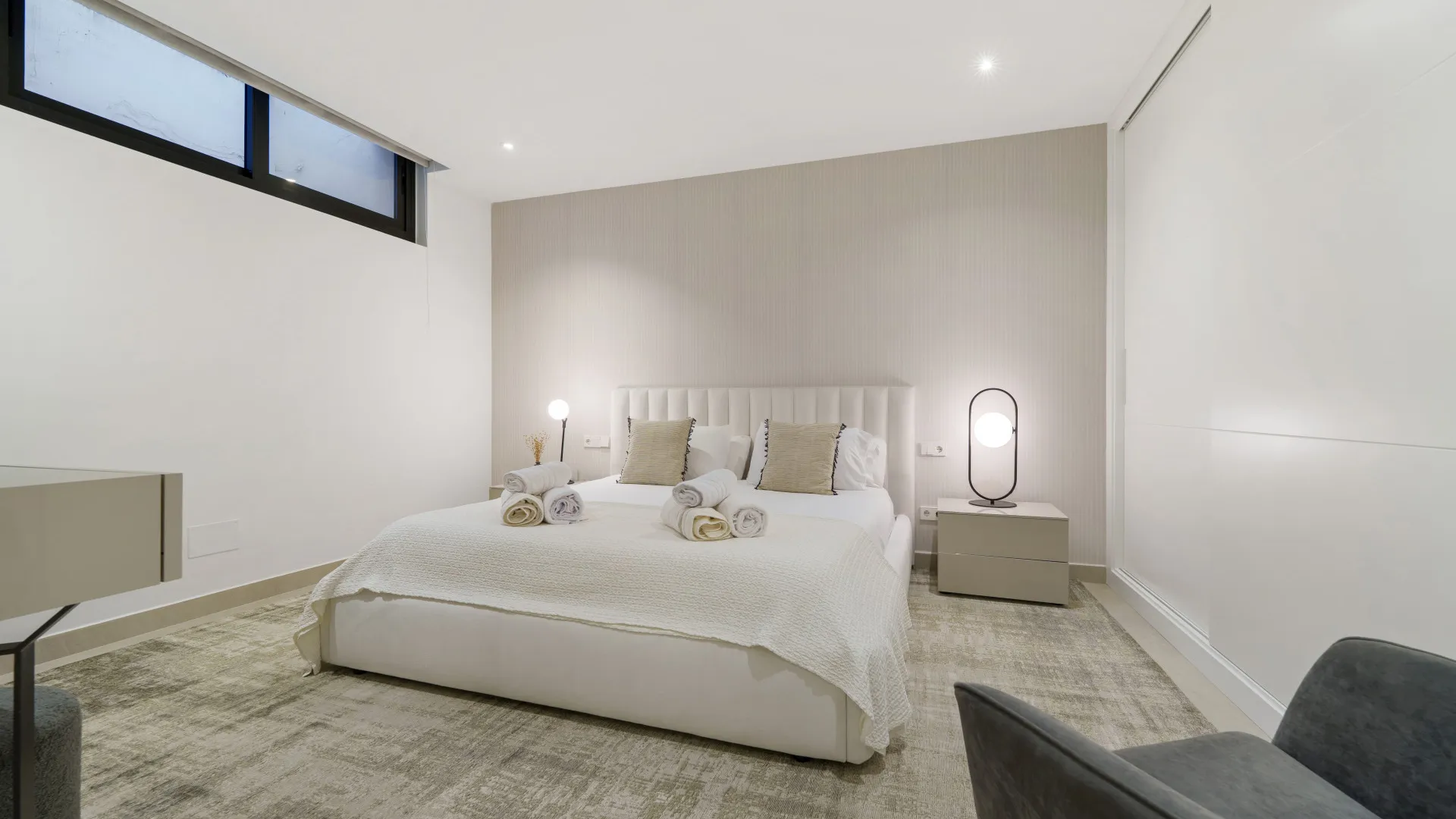 Altos de Puente Romano, villa de 6 dormitorios a la venta