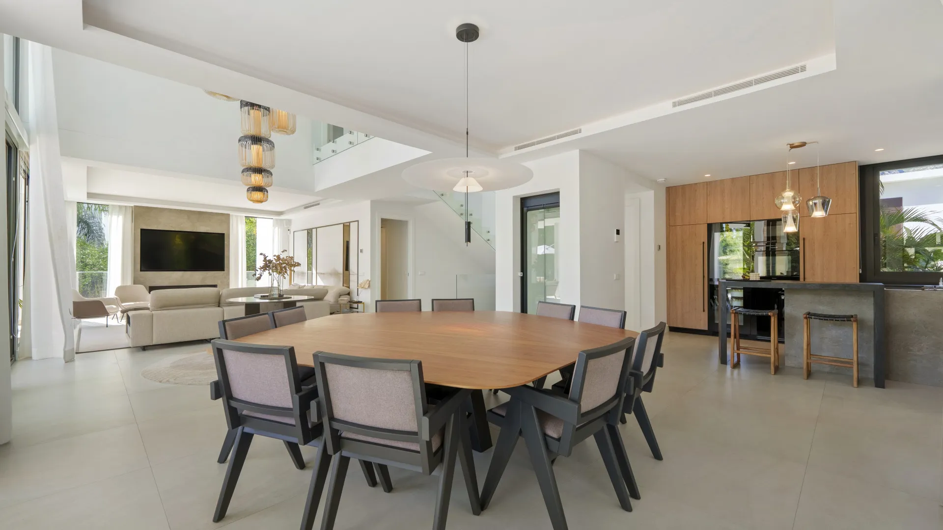 Altos de Puente Romano, villa de 6 dormitorios a la venta