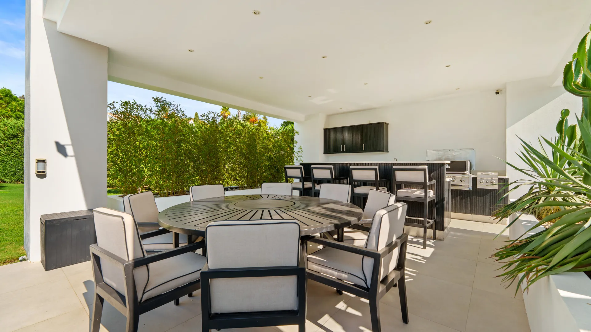 La Quinta, villa a la venta de 6 dormitorios