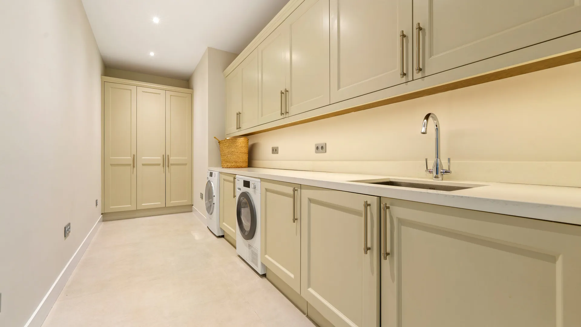 La Quinta, villa a la venta de 6 dormitorios