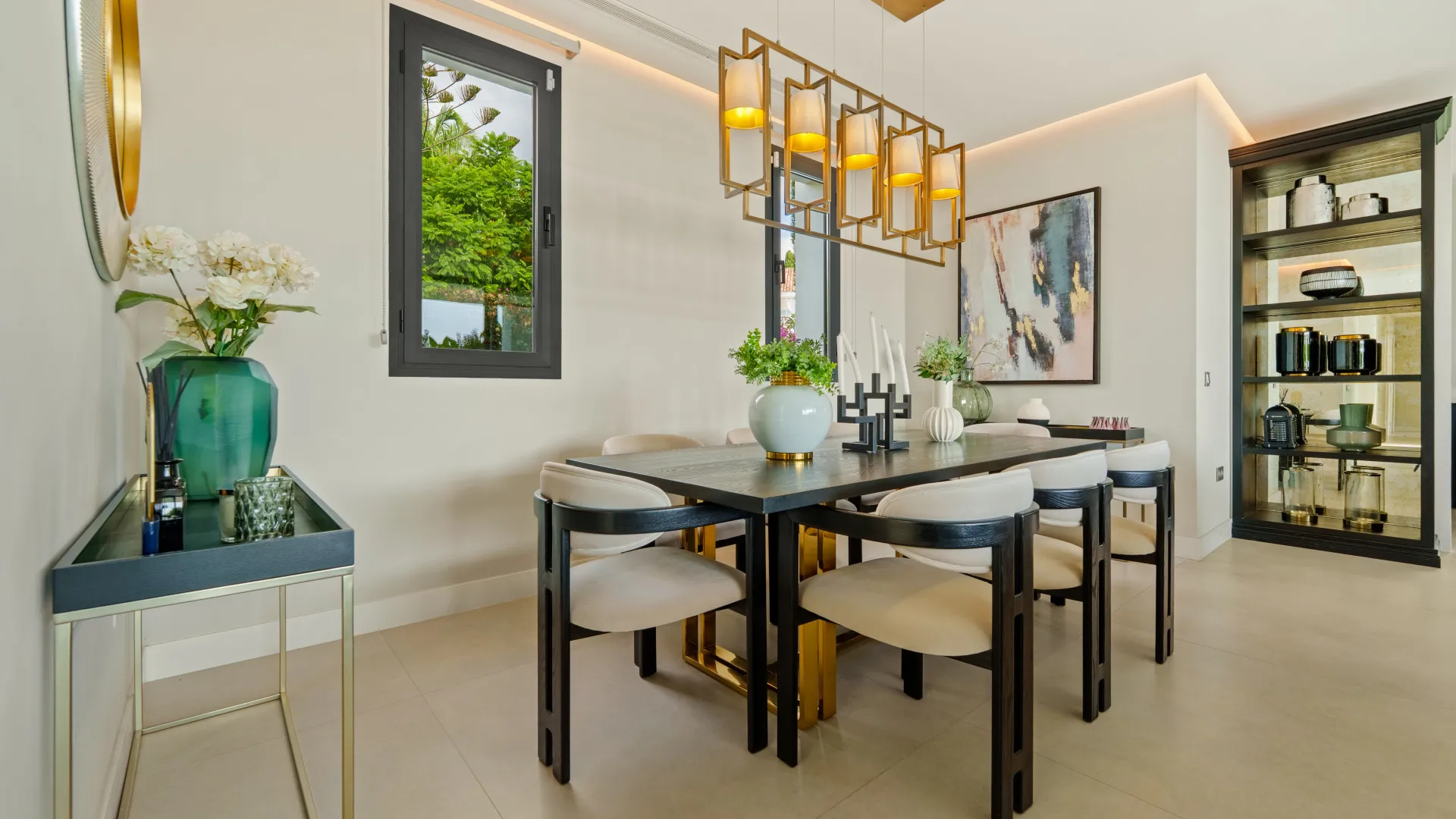 La Quinta, villa a la venta de 6 dormitorios