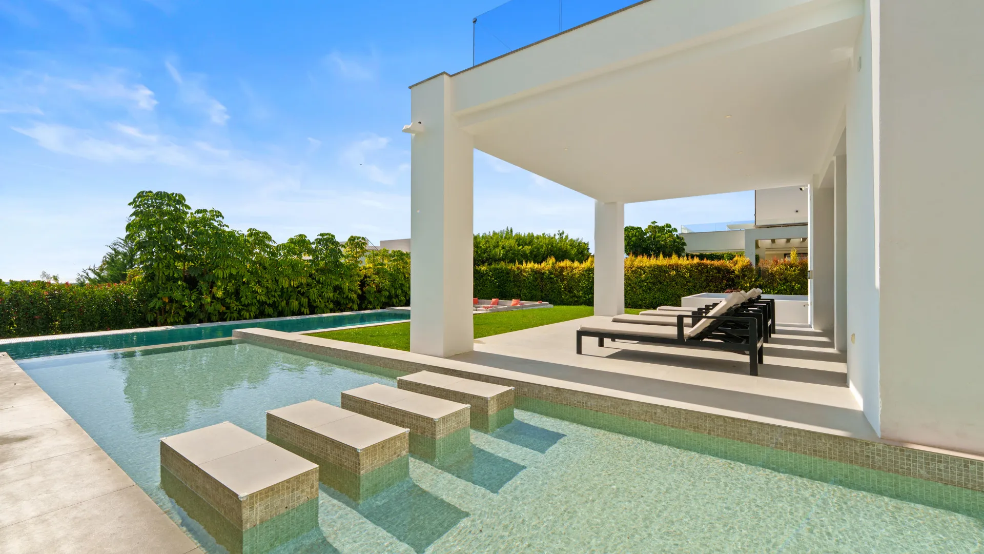 La Quinta, villa a la venta de 6 dormitorios