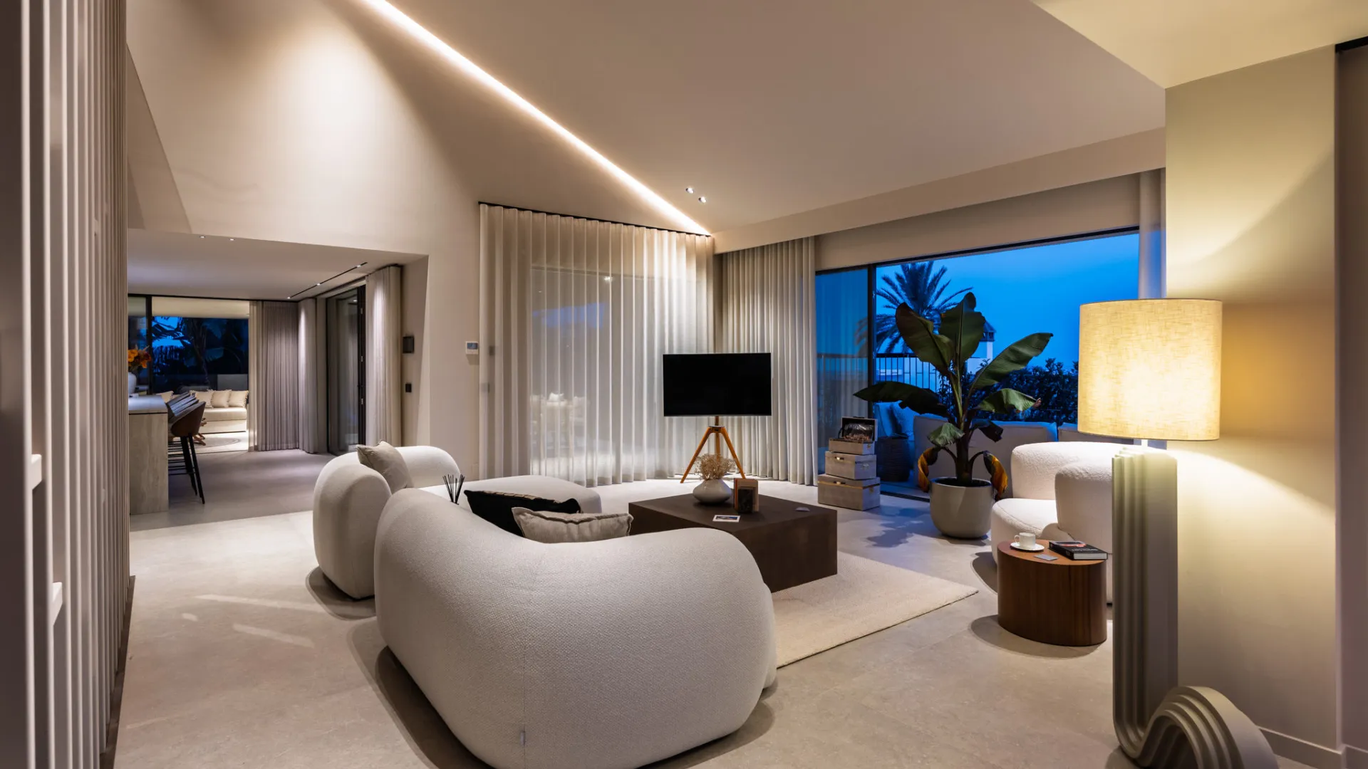 Villa en venta con 5 dormitorios en Haza del Conde