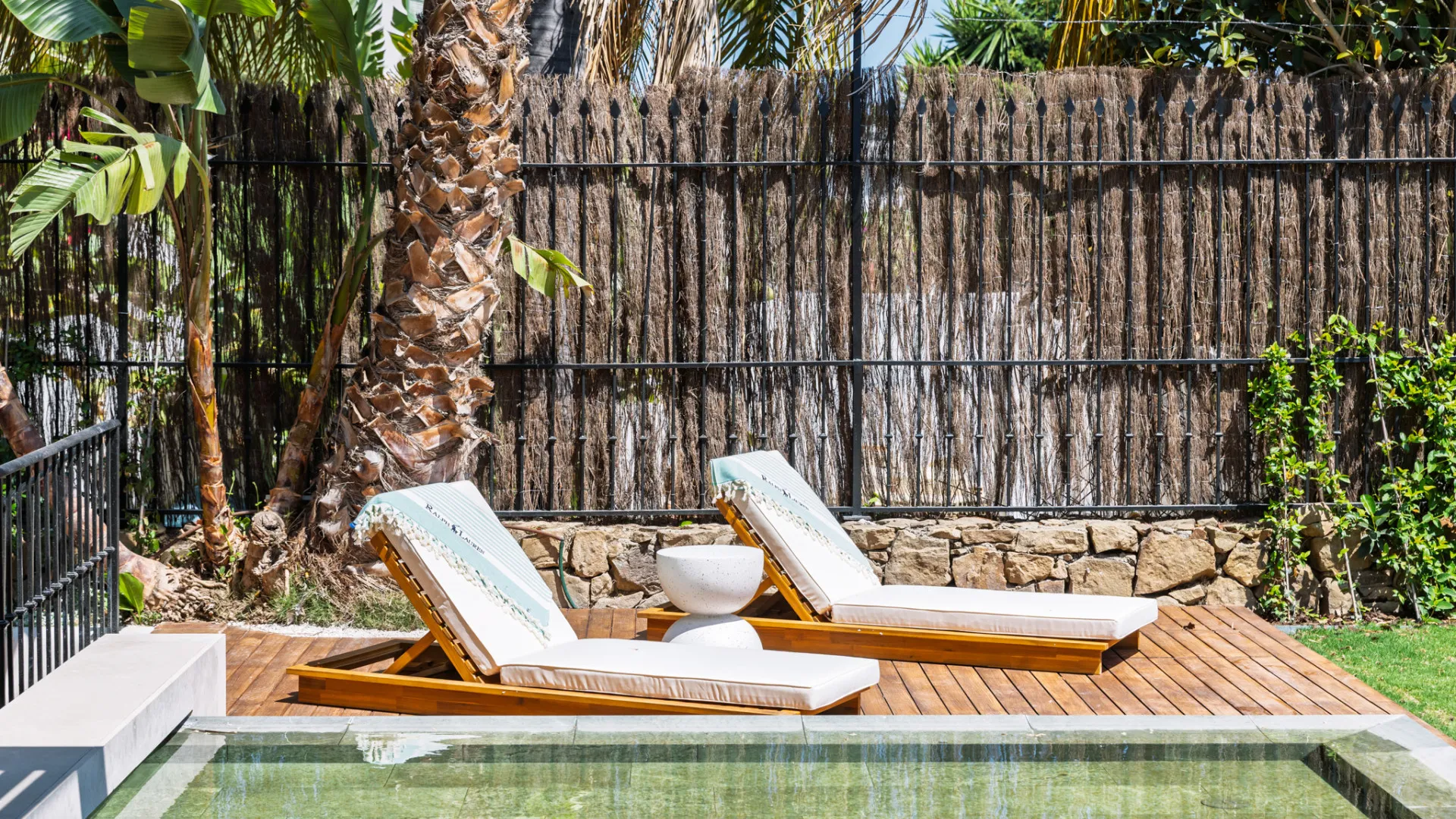 Villa en venta con 5 dormitorios en Haza del Conde