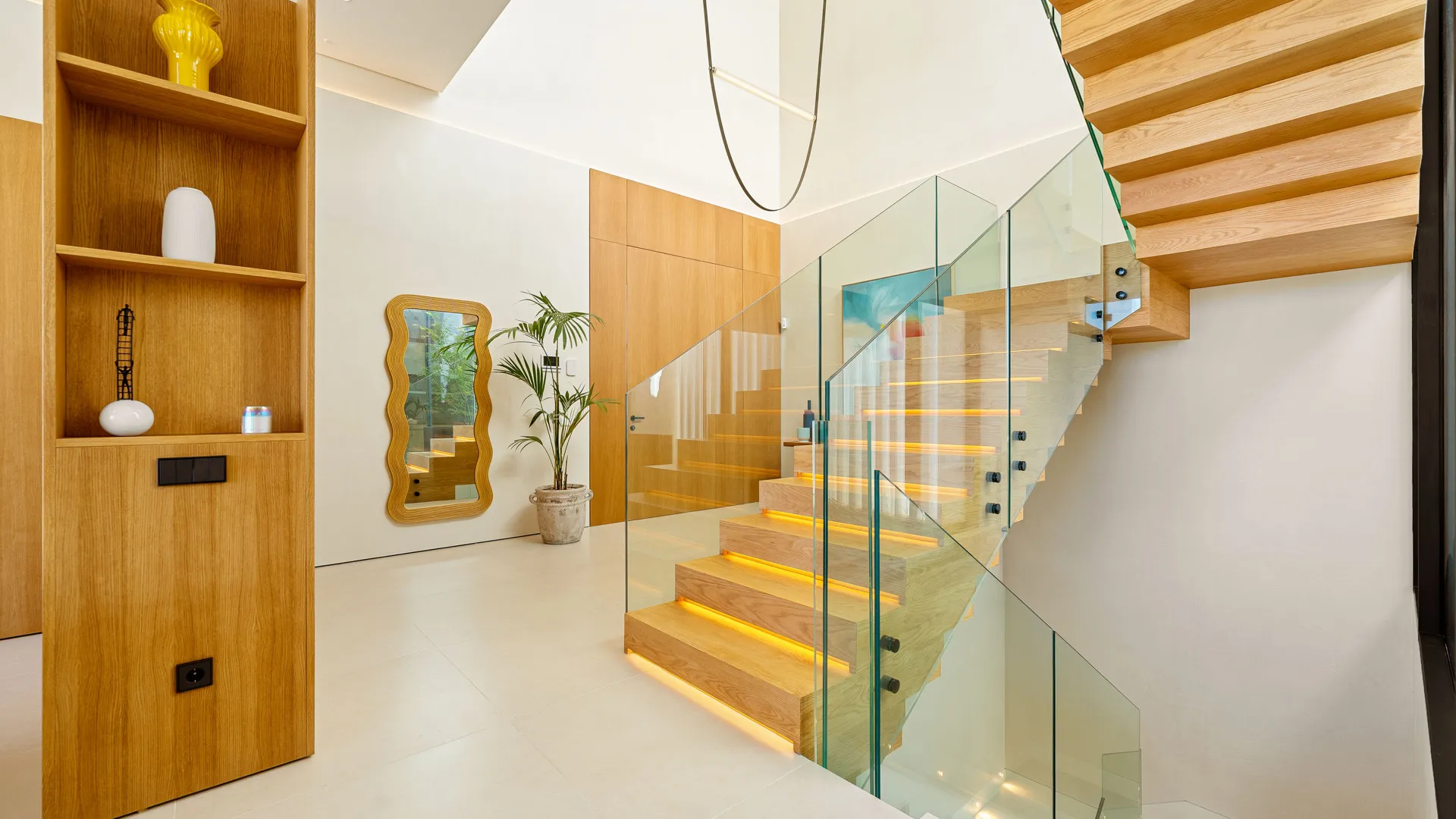 Villa for sale in Guadalmina Alta