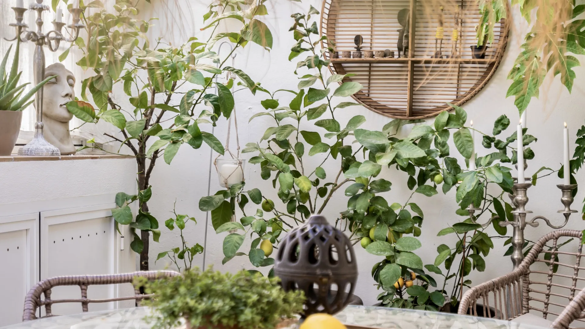 For sale 1 bedroom duplex penthouse in S. Pedro Centro