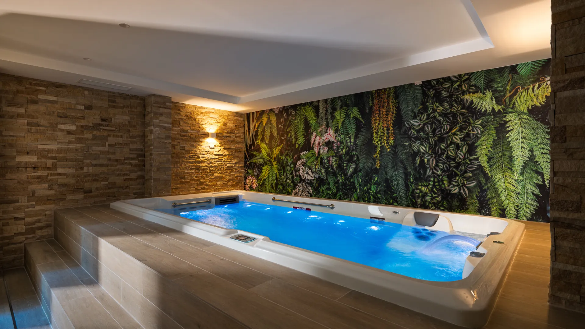 Se vende atico duplex con 2 dormitorios en Mijas Costa