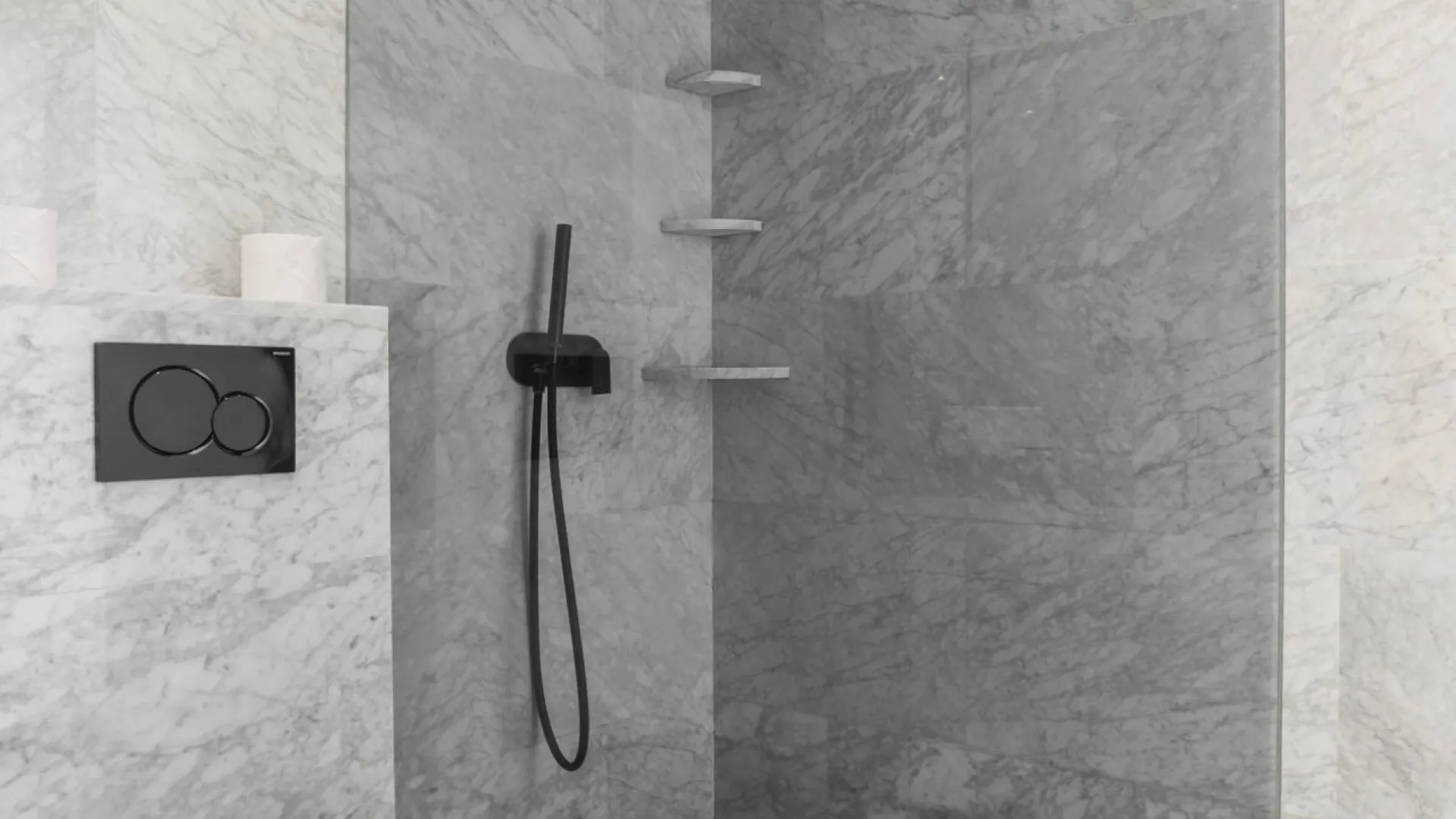 Villa en venta en Elviria