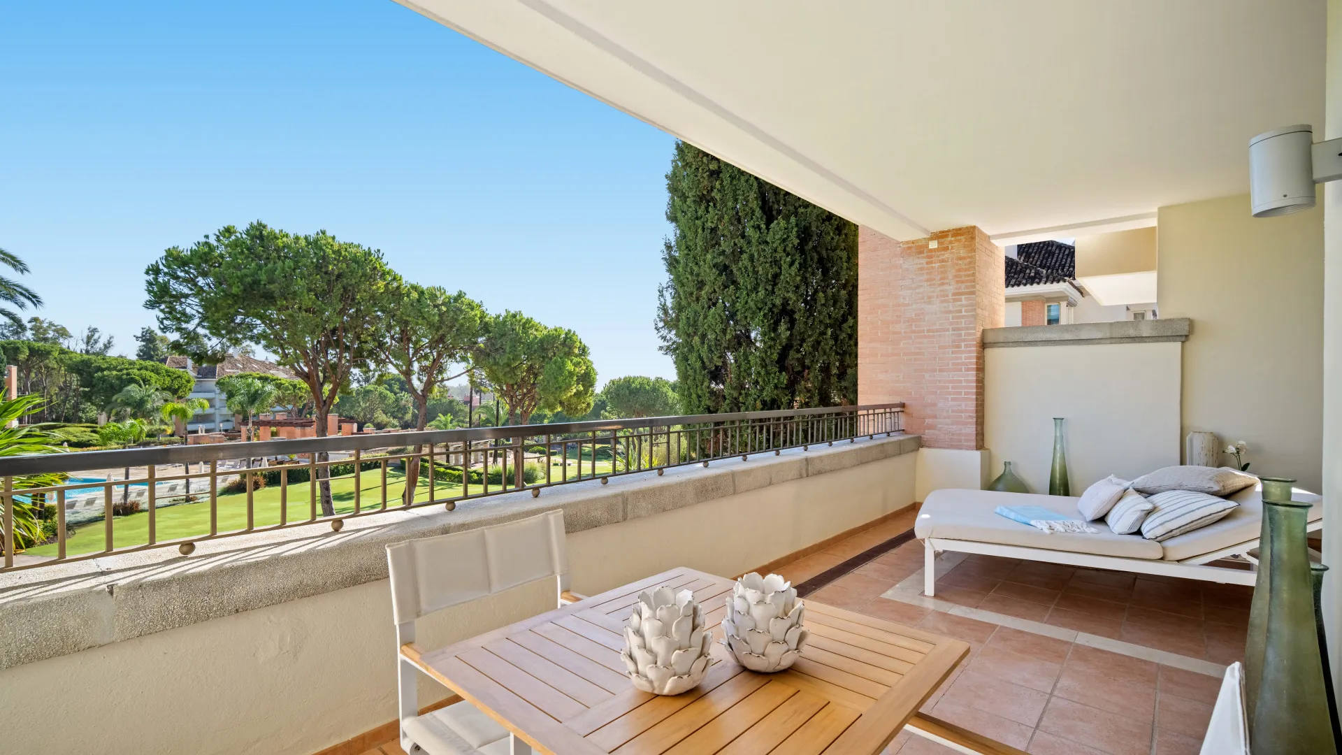 Marbella Golden Mile, apartamento de 4 dormitorios en venta