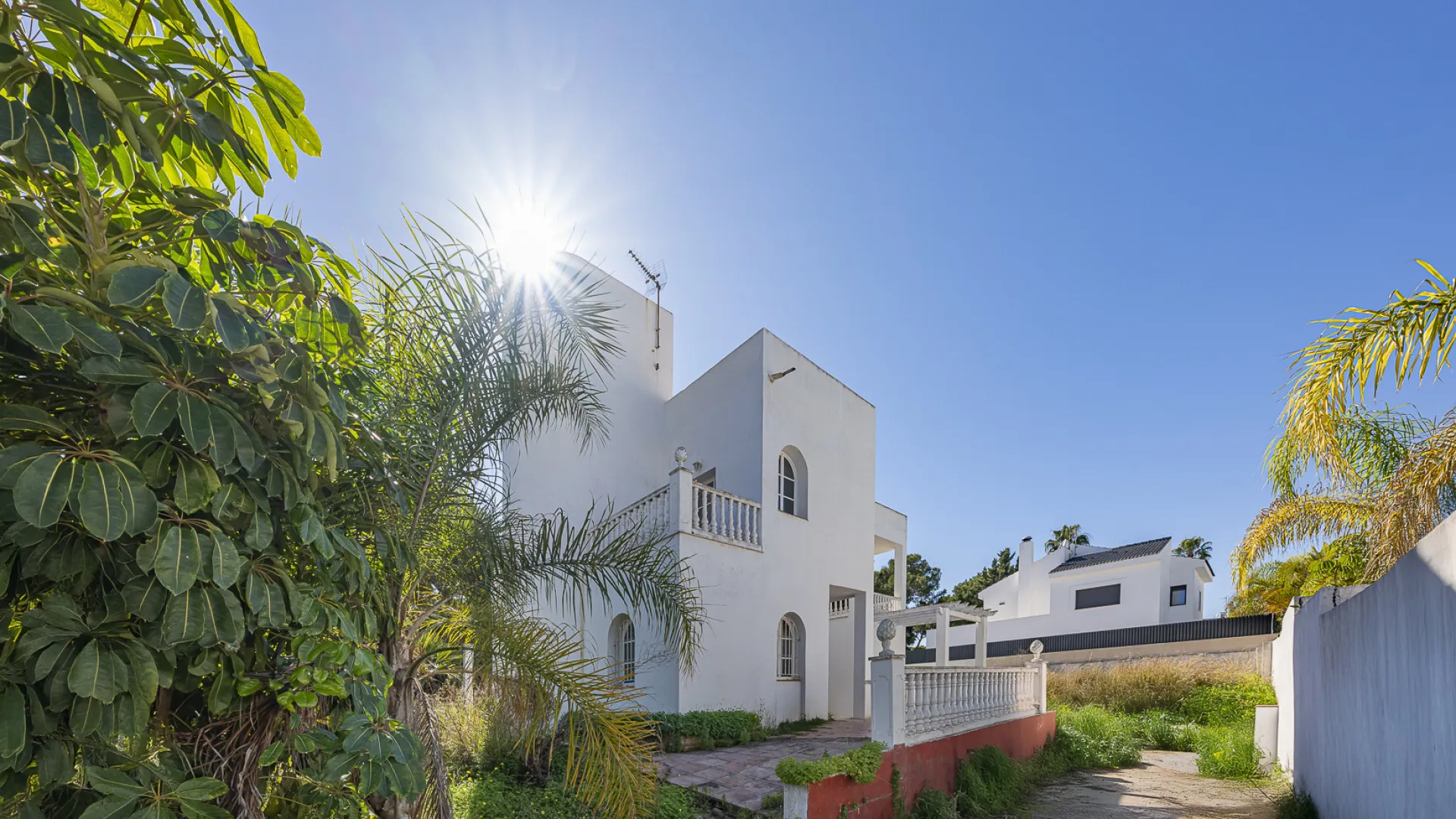 Villa en venta de 4 dormitorios en Nueva Andalucia