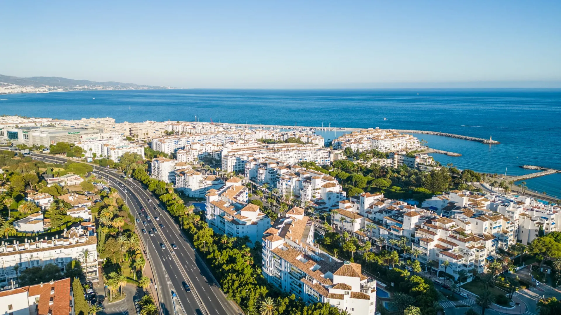 For sale Zona Casino apartment with 2 bedrooms