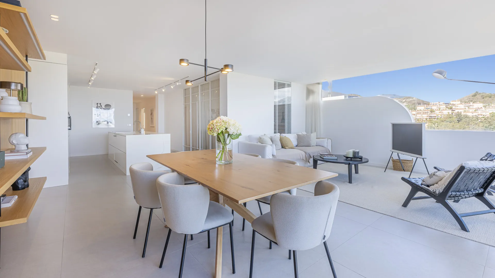 Se vende apartamento planta baja en Palacetes Los Belvederes con 3 dormitorios