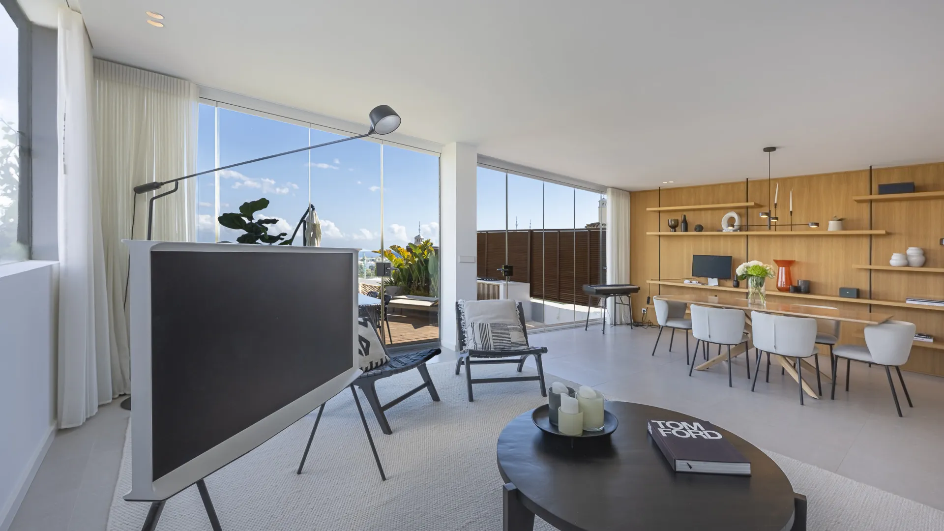 Se vende apartamento planta baja en Palacetes Los Belvederes con 3 dormitorios