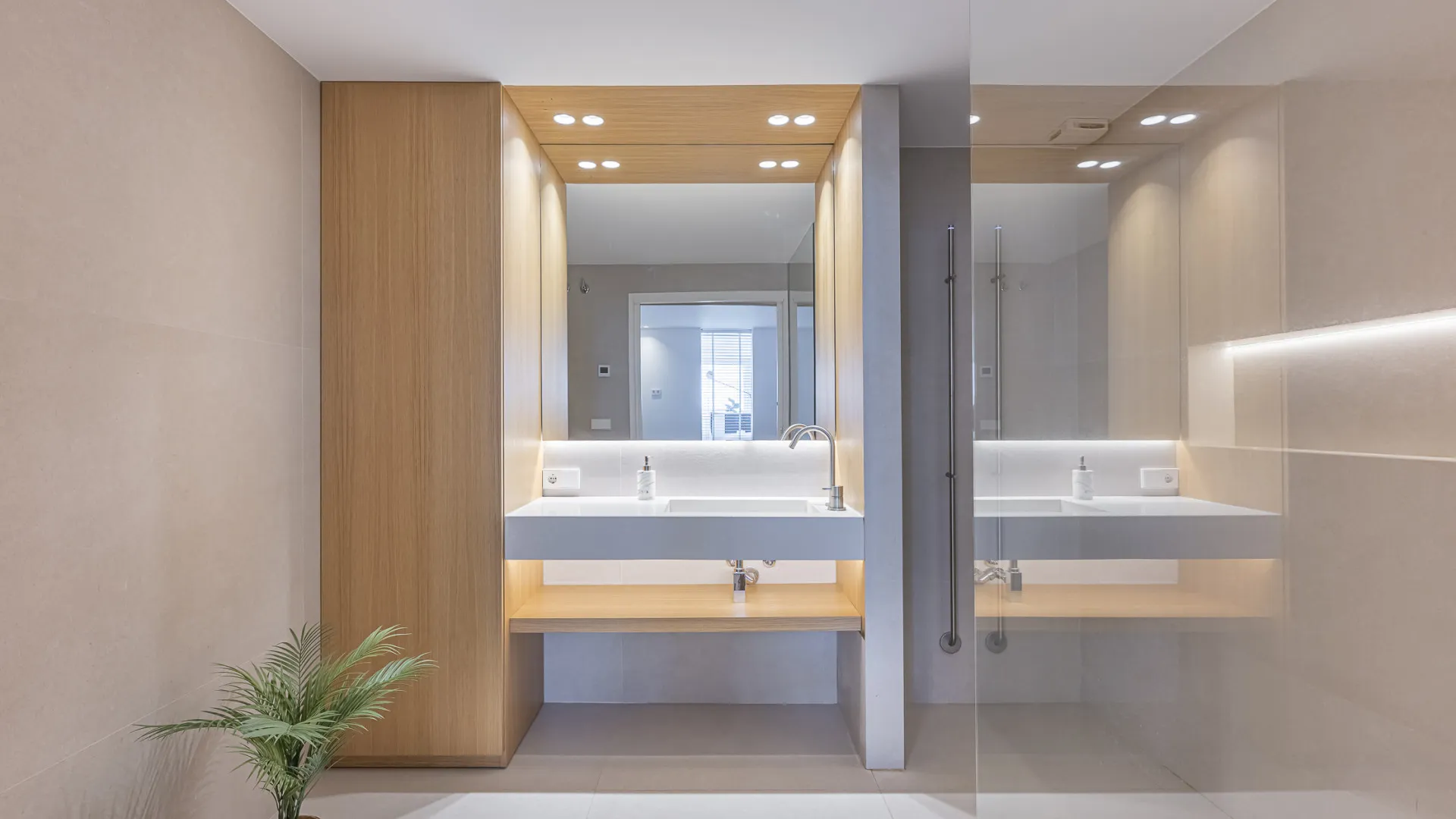 Se vende apartamento planta baja en Palacetes Los Belvederes con 3 dormitorios