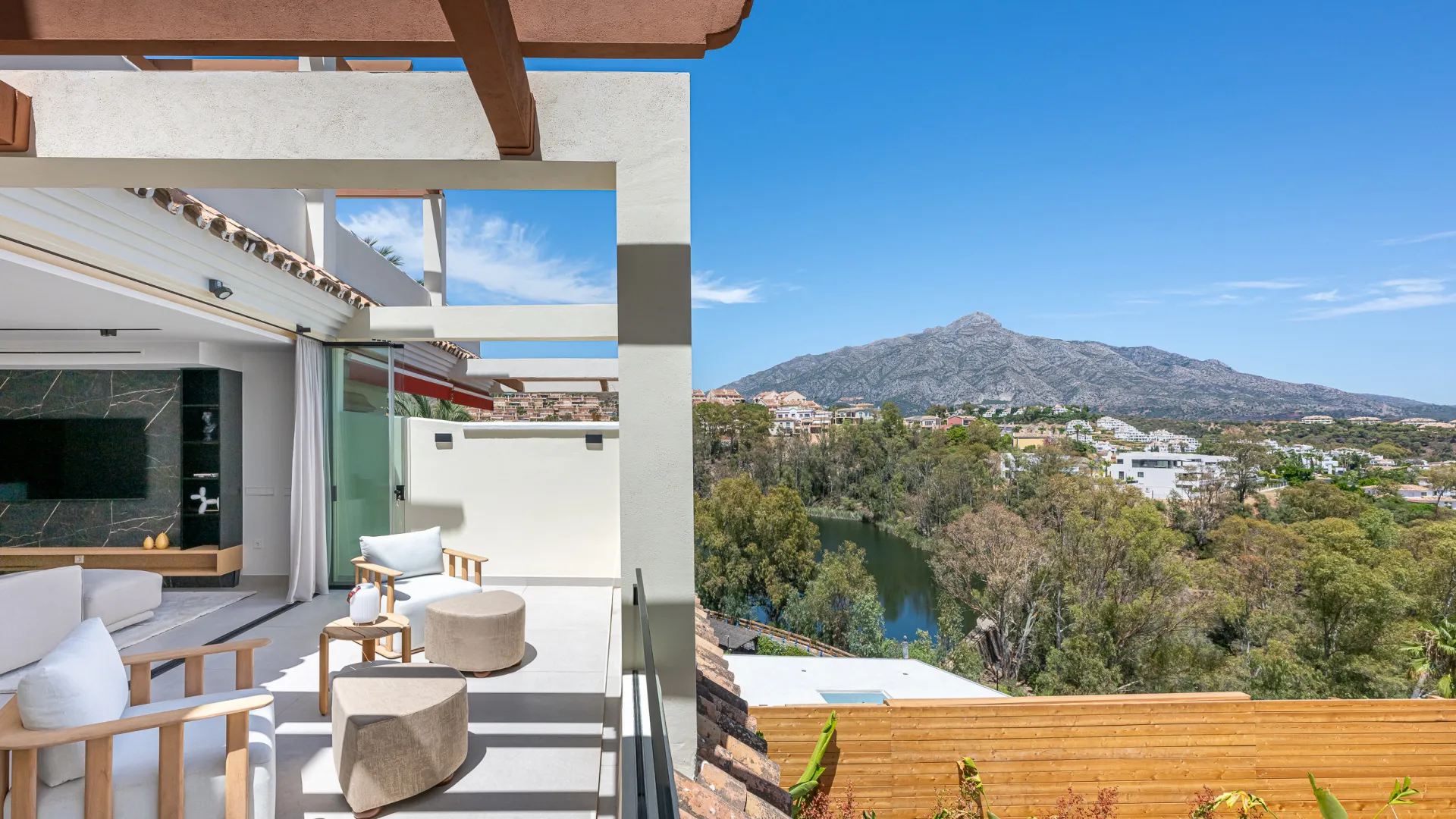 3 bedrooms apartment for sale in Palacetes Los Belvederes