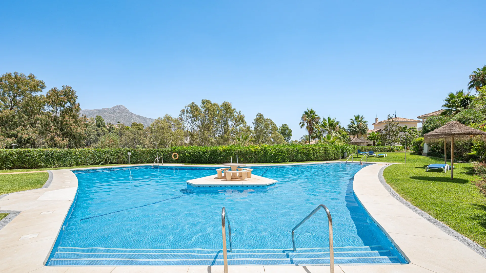3 bedrooms apartment for sale in Palacetes Los Belvederes