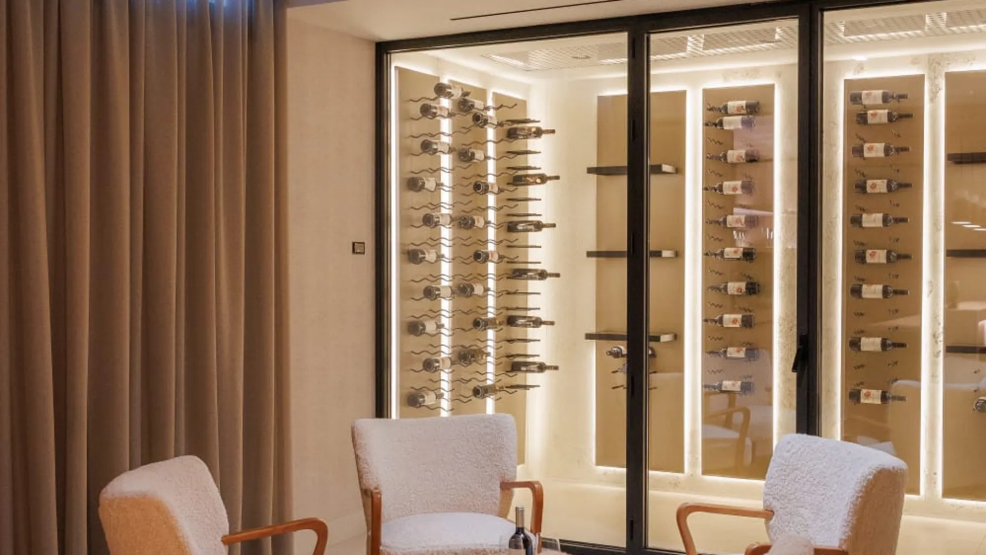 Villa for sale in Lomas del Rey