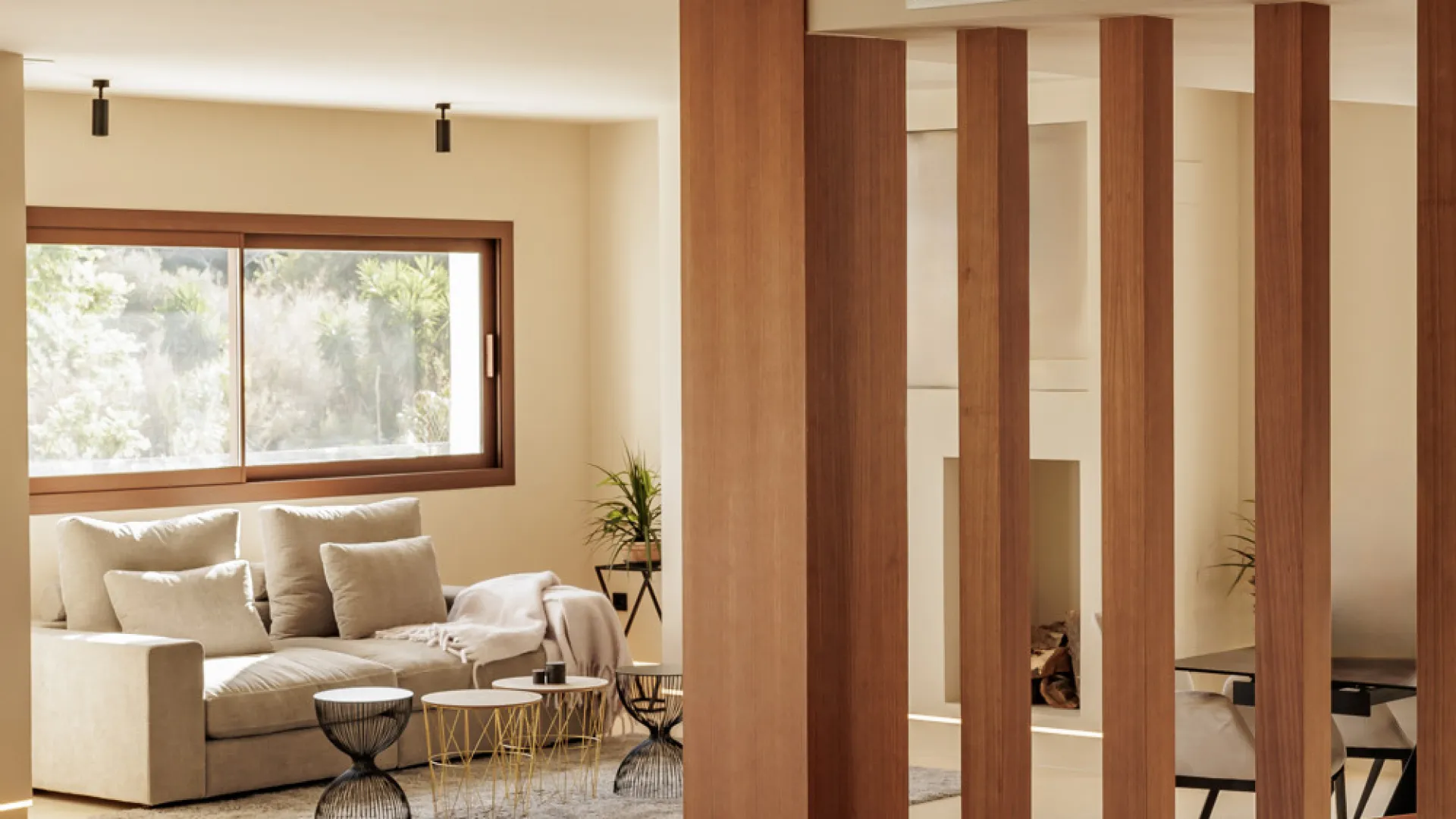 Buy villa with 5 bedrooms in La Merced